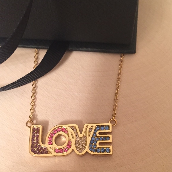 COACH BOXED LOVE NECKLACE - Picture 3 of 7